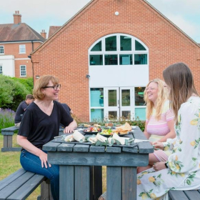 Executive office to let in Bishop's Stortford. Click for details.