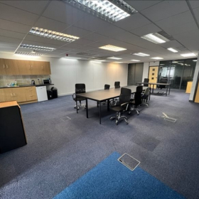 Executive office centre - London. Click for details.
