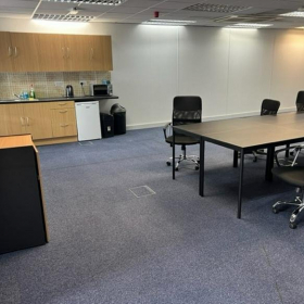 Office accomodation - London. Click for details.