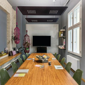 Offices at Unter den Linden 26-30. Click for details.