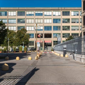 Serviced office - Turin (Torino). Click for details.