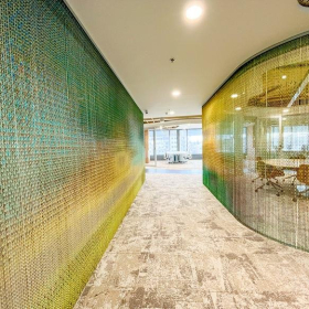 Office accomodation to let in Madrid. Click for details.