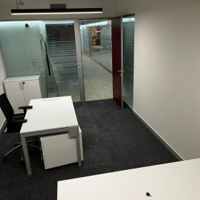 Office spaces to hire in Istanbul. Click for details.