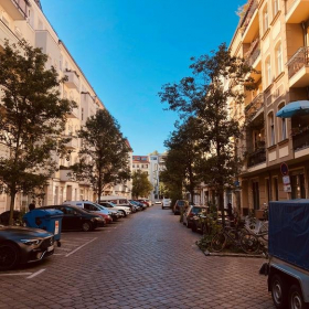 Exterior view of Schröderstrasse 1. Click for details.