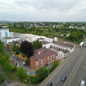 Interior of Siemensstraße 2-50. Click for details.