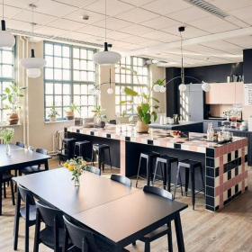 Voltastraße 5. Click for details.