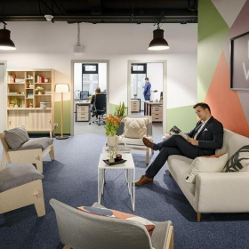 Image of Warsaw executive office. Click for details.