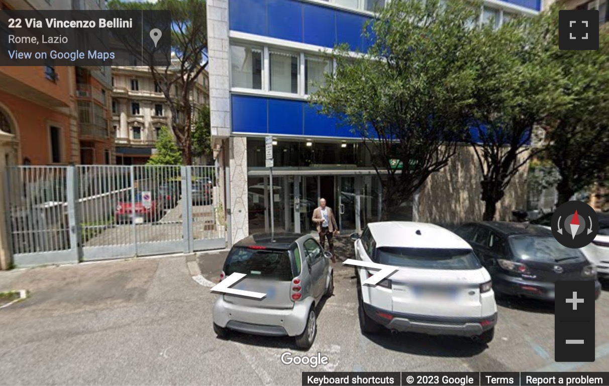Street View image of Via Vincenzo Bellini 22, Parioli, Rome, Italy