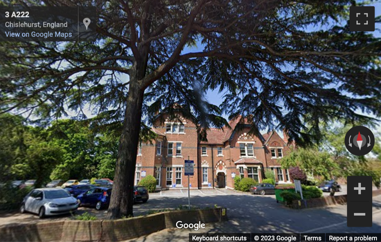 Street View image of 1 Bromley Lane, Kent, Chislehurst