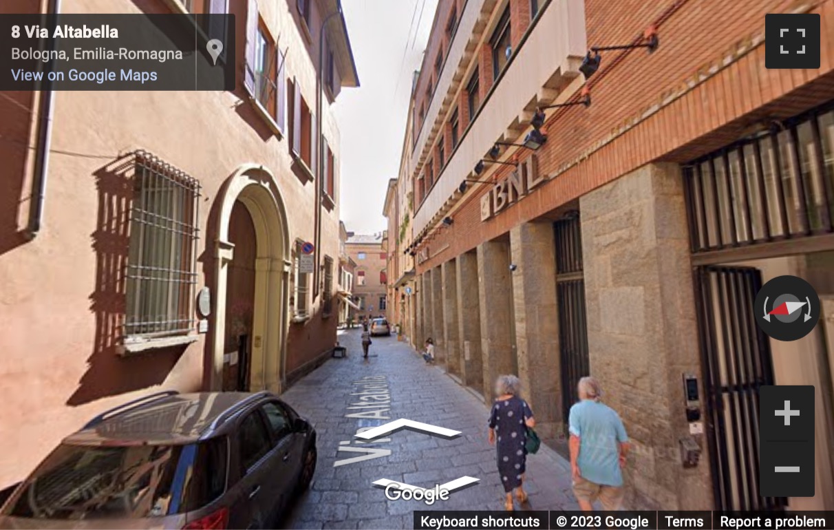 Street View image of Via Altabella 17, Bologna