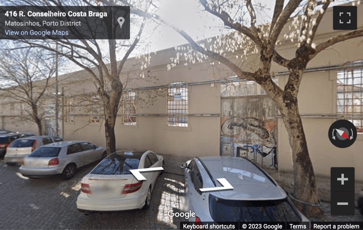 Street View image of Avenida Meneres 640, Matosinhos, Porto