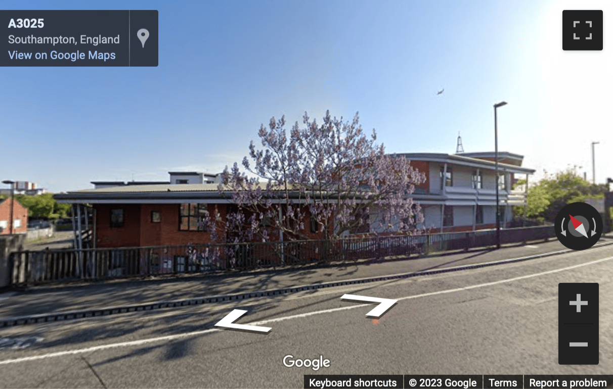 Street View image of Andersons Road, Gosport, South East (England)