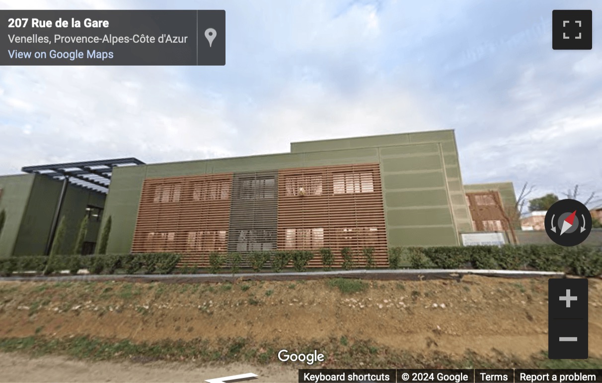 Street View image of 302 Rue De La Gare, Venelles, Provence-Alpes-Cote d’Azur