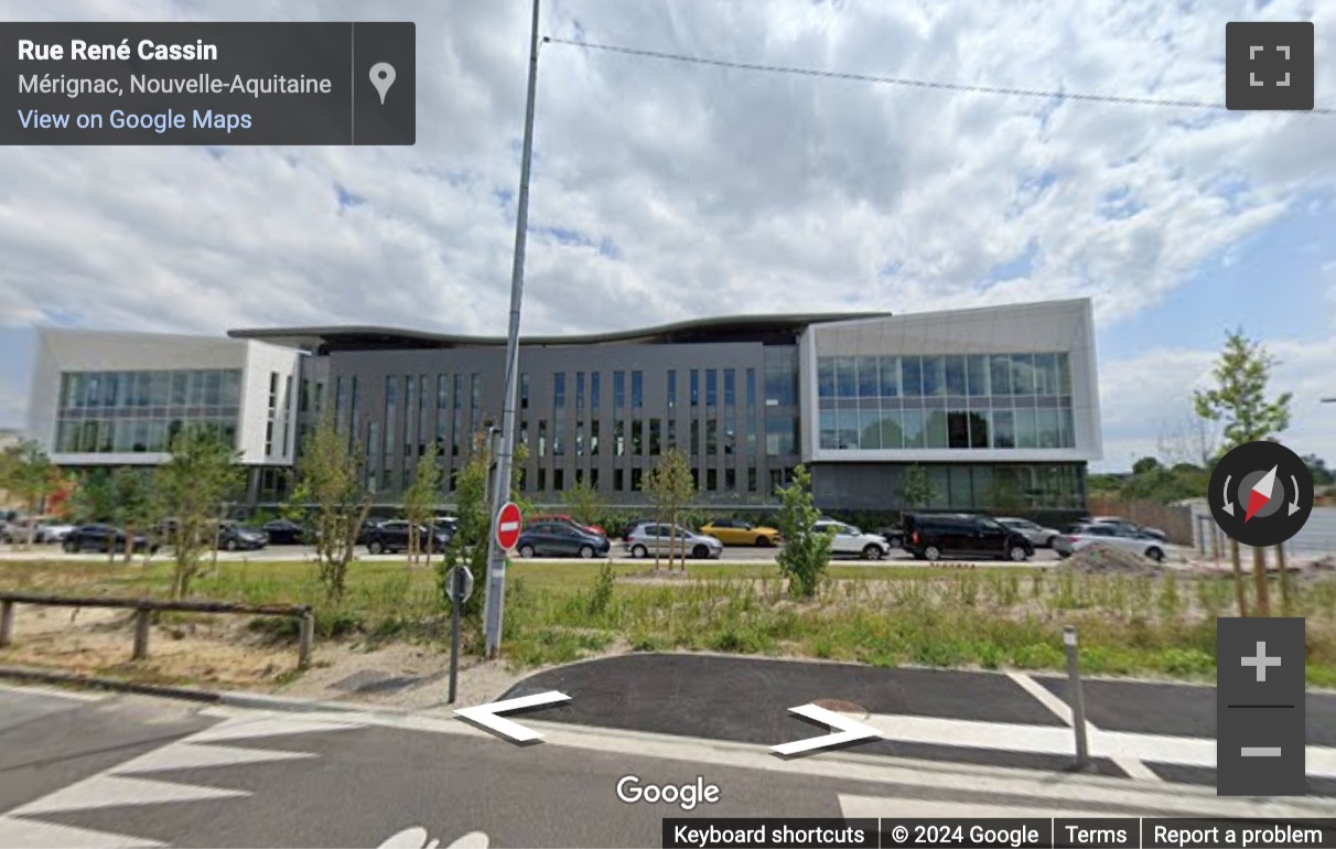 Street View image of 31 Rue Caroline Aigle, Merignac