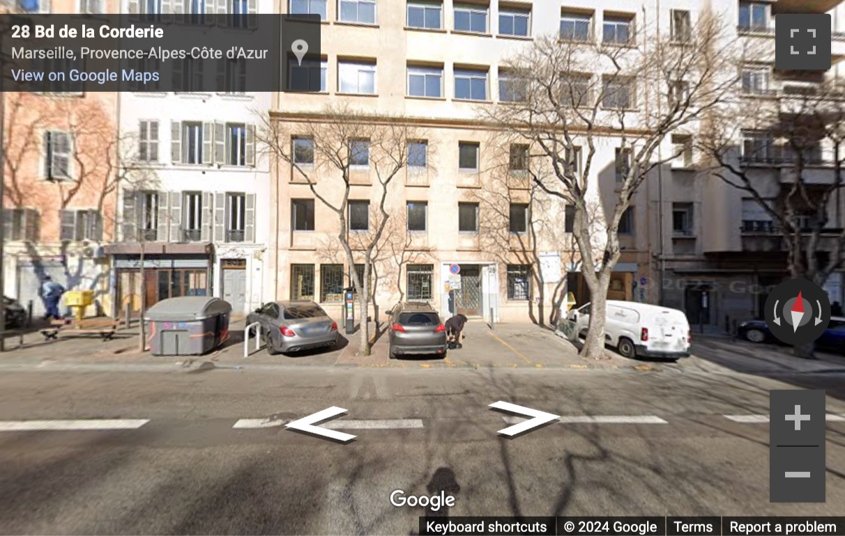 Street View image of 28 Boulevard de la Corderie, Marseille, Provence-Alpes-Cote d’Azur