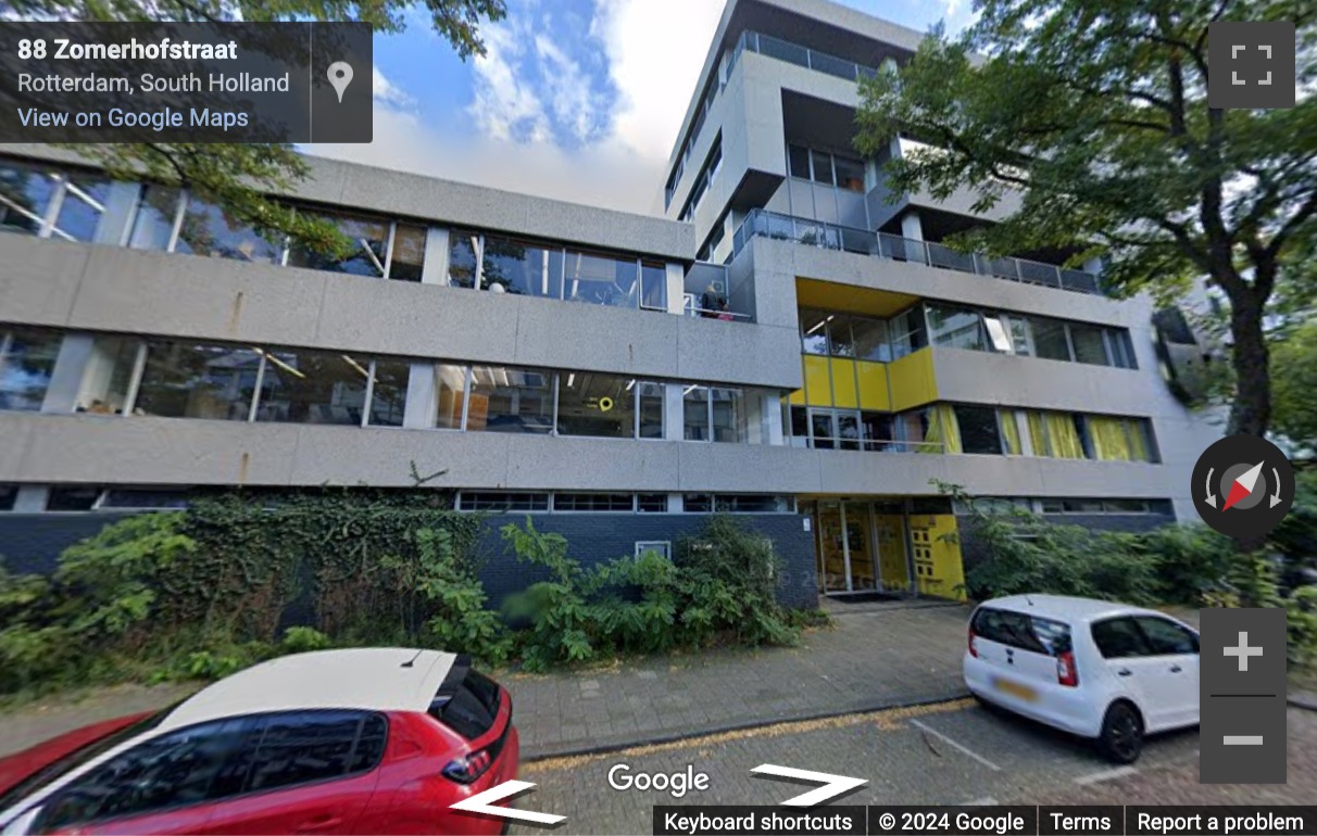 Street View image of Zomerhofstraat 84, Rotterdam, South Holland