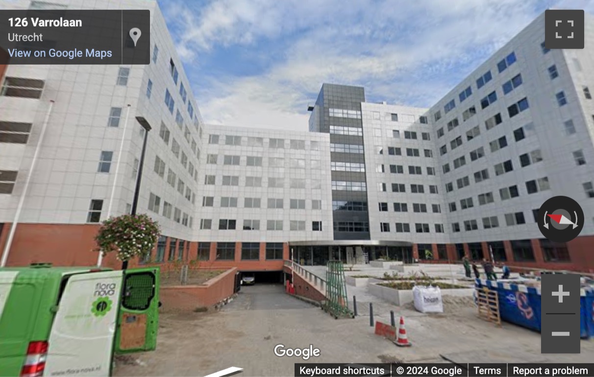 Street View image of Varrolaan 100, Utrecht
