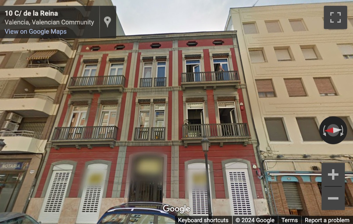 Street View image of Calle de la Reina, 10, Ground Floor, El Cabanyal, Valencia
