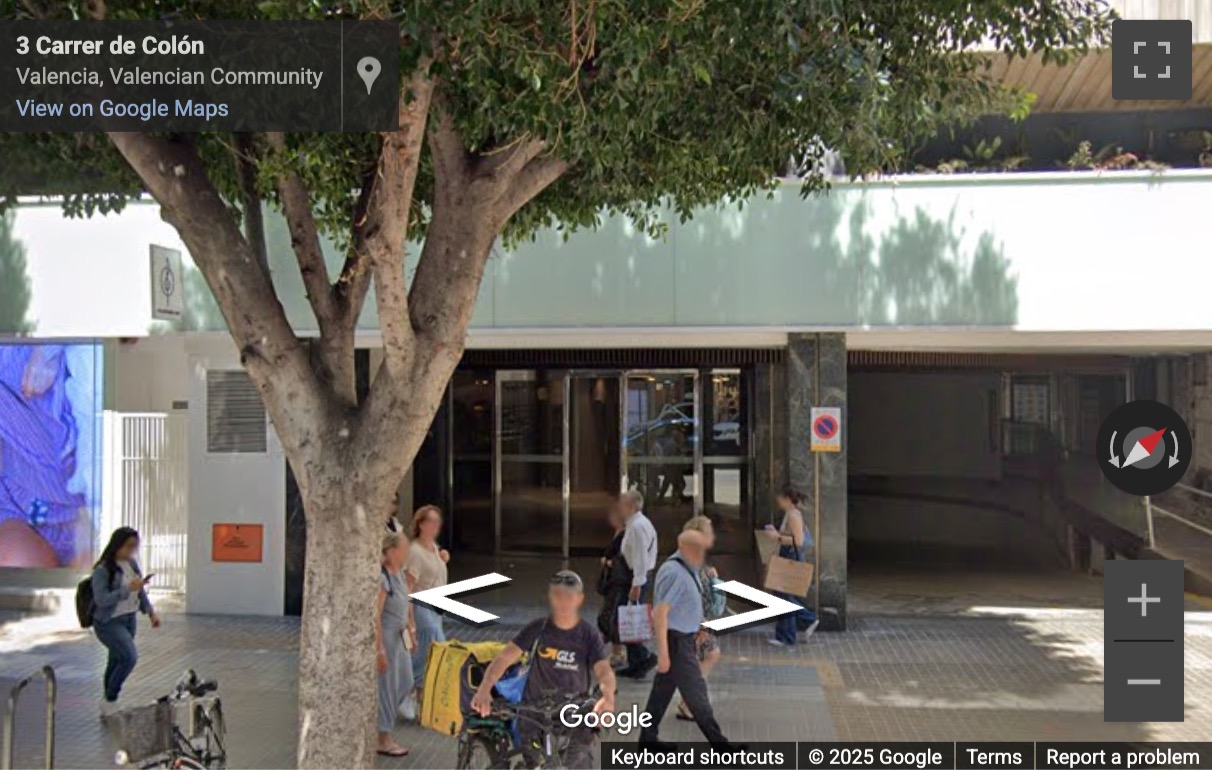 Street View image of 1 Bis, Carrer de Colón, Ciudat Vella, Valencia
