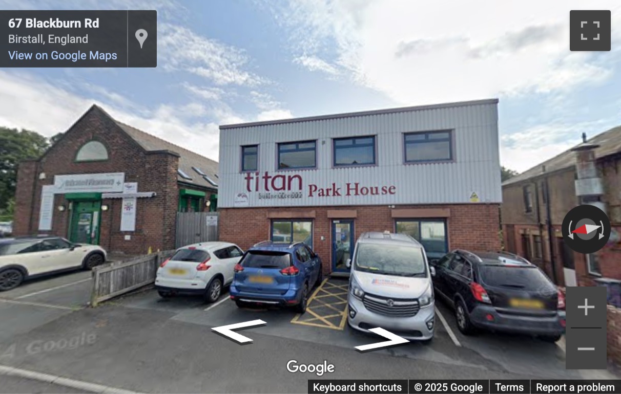 Street View image of Park House, 920 Bradford Road, Birstall, West Yorkshire