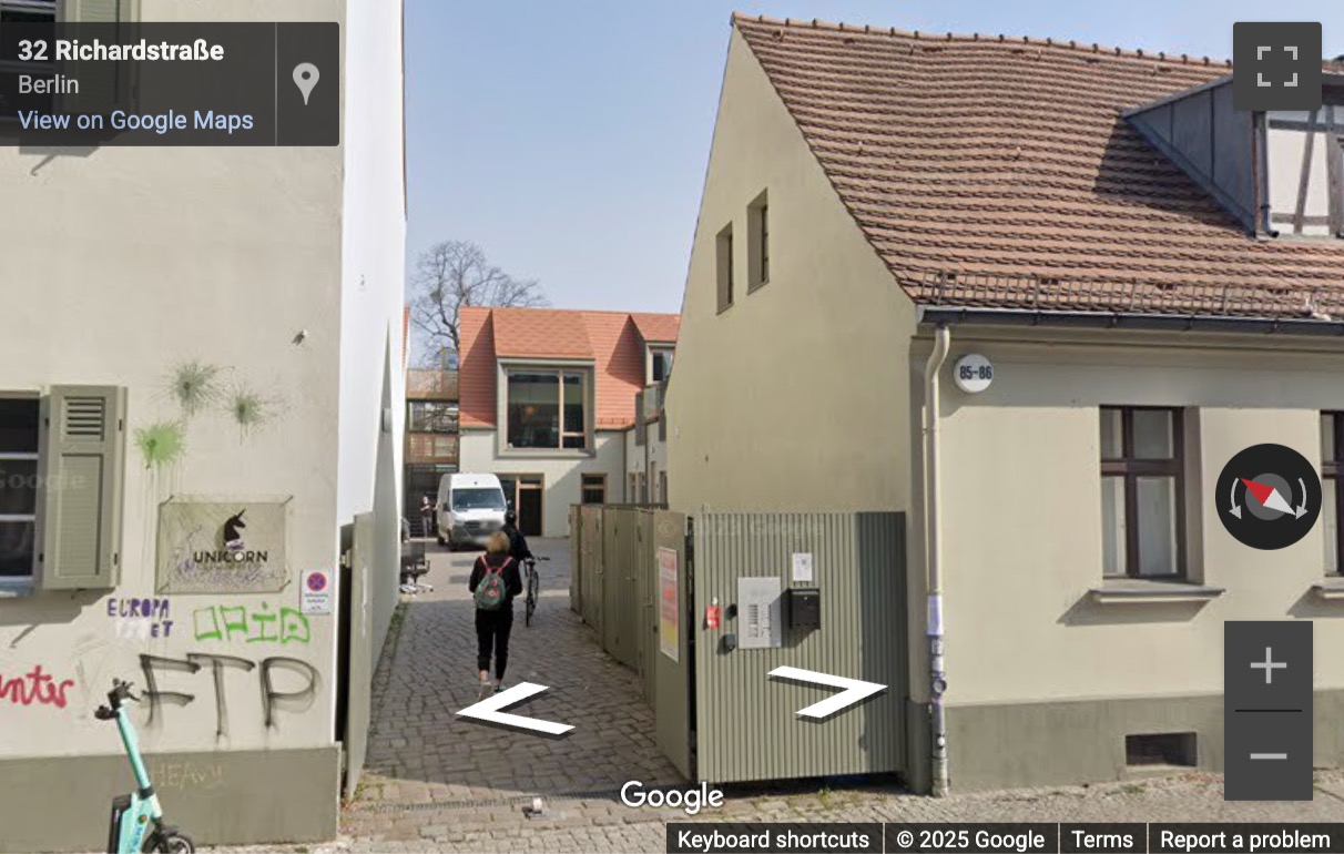 Street View image of Village Richardstrasse 85/86, Berlin, Brandenburg