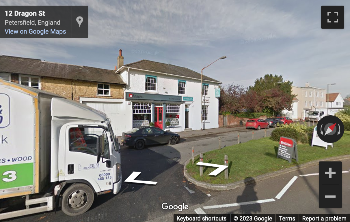 Street View image of 18 College Street, Petersfield, Hampshire