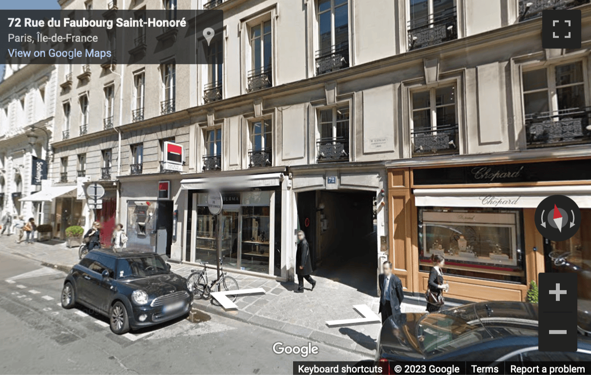 Street View image of 72 Rue du Faubourg Saint-Honoré, Paris Ile de France