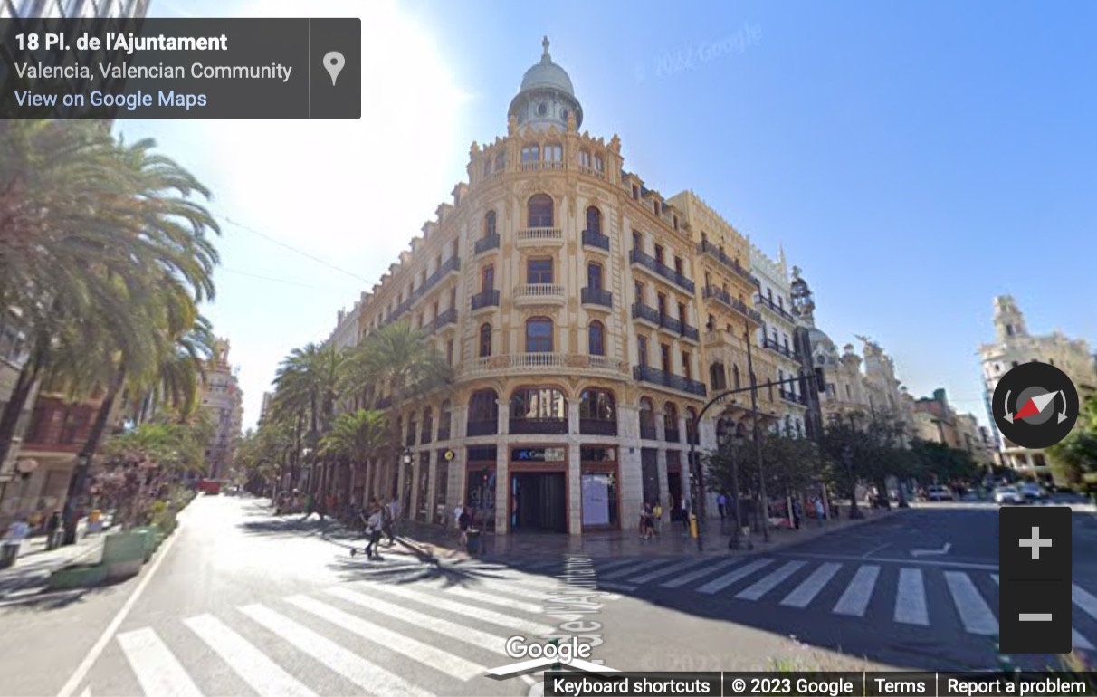 Street View image of Calle Las Barcas, Valencia, Spain